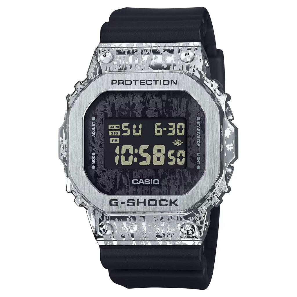 Casio G-Shock [GM-5600GC-1DR]